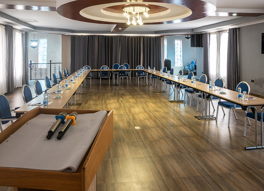 Business meeting set up at Comfort Gardens