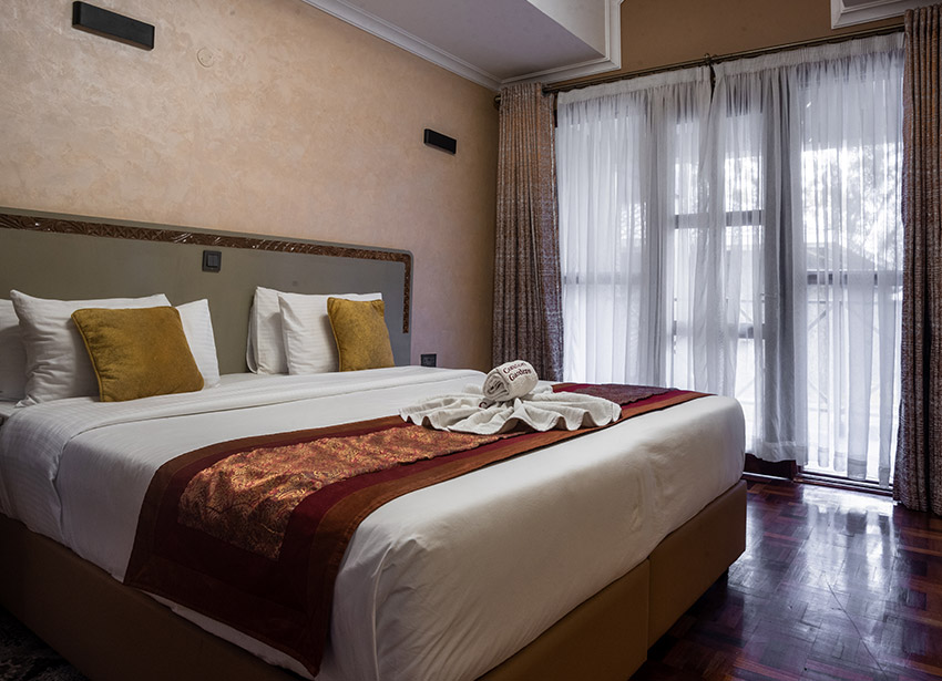 Comfort Gardens guest room interior view