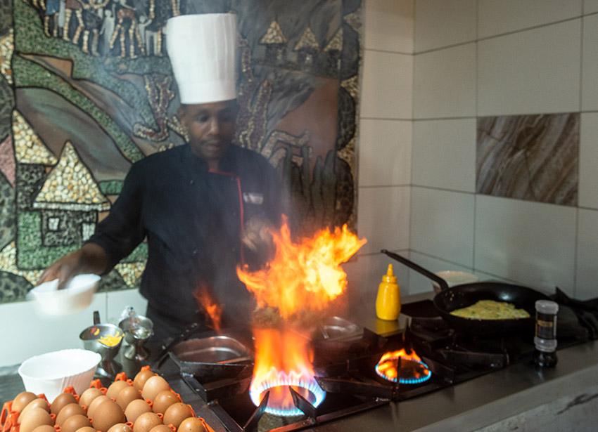 Comfort Gardens dining experience