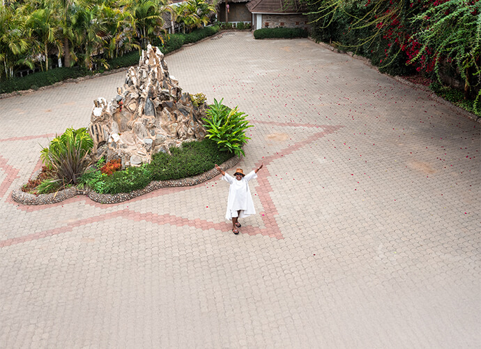 Comfort Gardens Nanyuki exterior garden view
